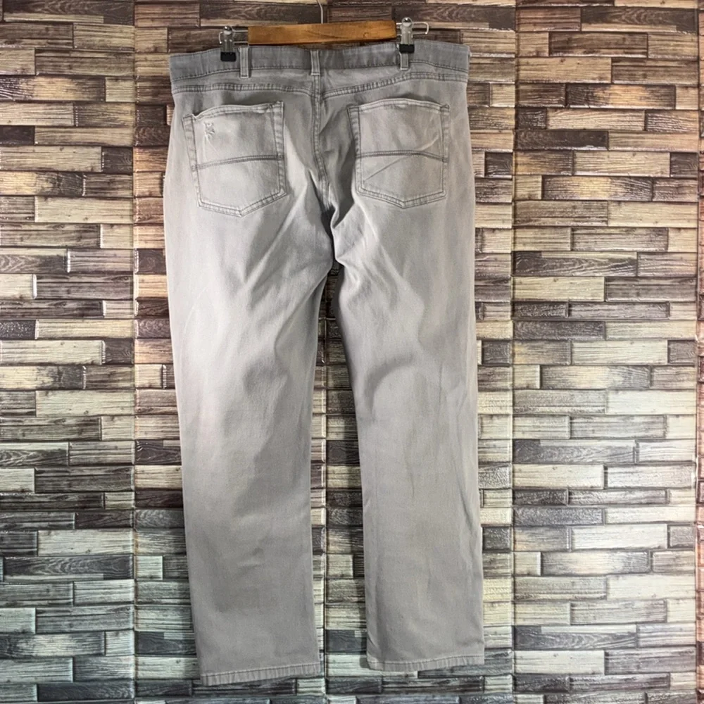 Iron Co. Straight Leg Jeans Men's 36x30 Gray Flat Front 5-Pocket Work/Yard Jeans